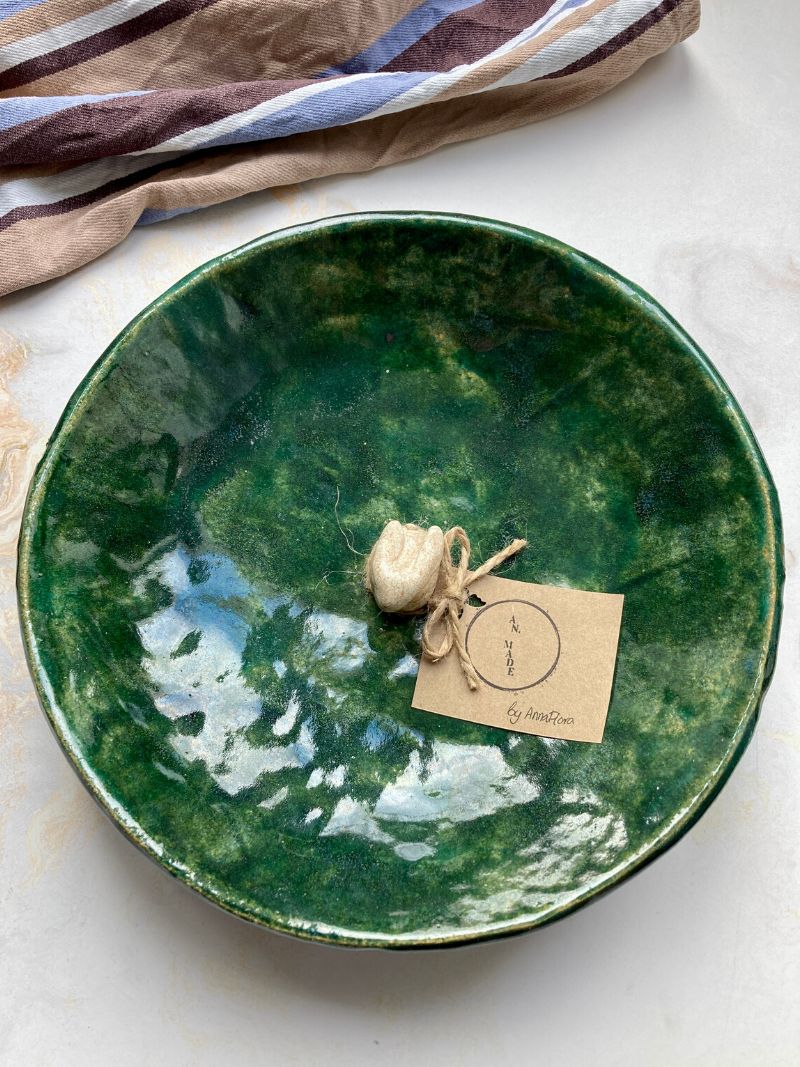 ceramiczna miska z zającem